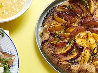 Rustieke nectarine taart met frangipane