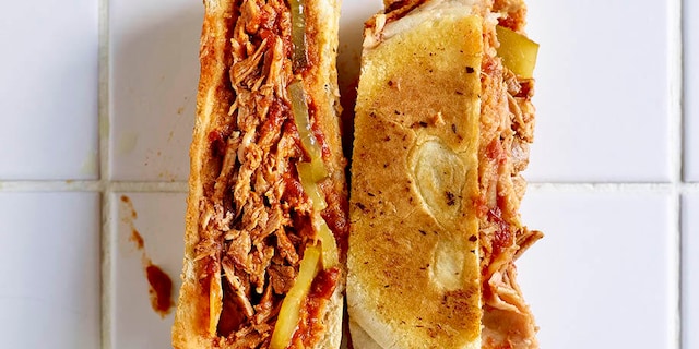 Sandwich au "Pulled Pork" (effiloché de porc)
