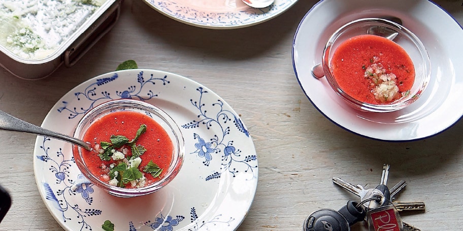 Soupe de fraises et granité de citron à la menthe