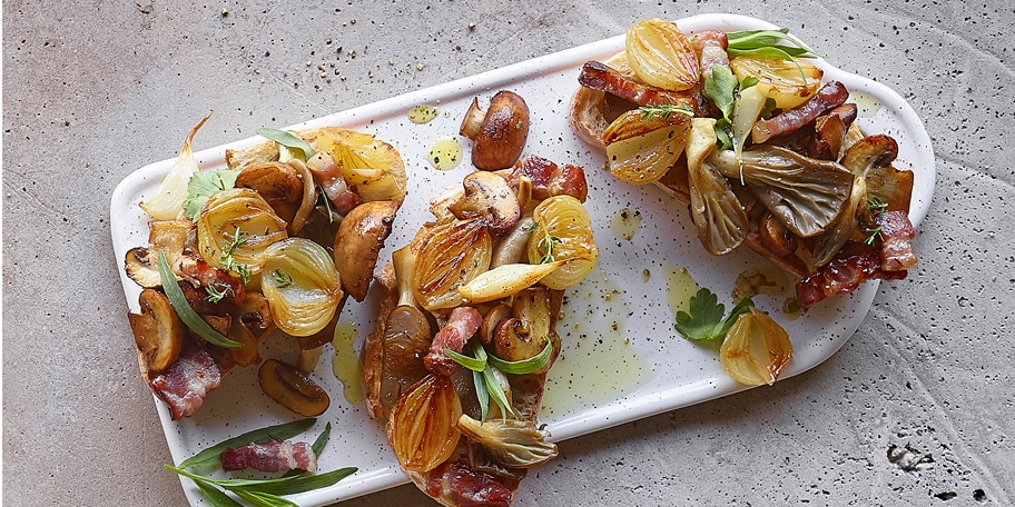 Toasts aux champignons