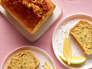 Cake aux courgettes et au comté