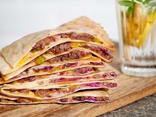 Quesadilla’s met rundvlees en vijfkruidenpoeder