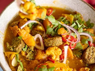 Curry de légumes aux falafels