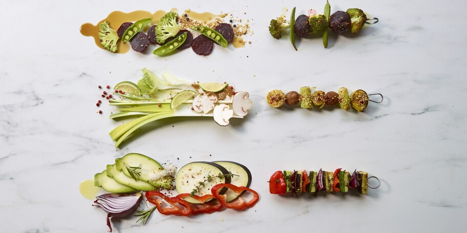 Trio van groentebrochettes (Summertime, sesame smooth & sweet & peps)