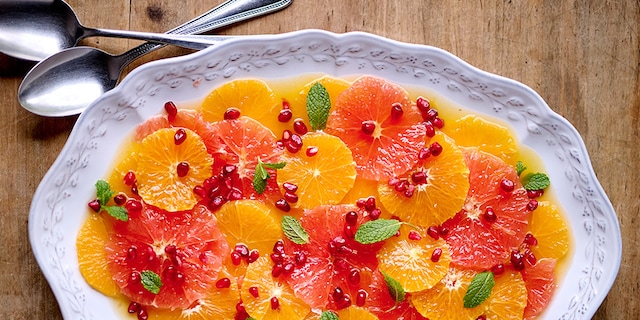 Salade d’orange et de pamplemousse rouge à la marocaine