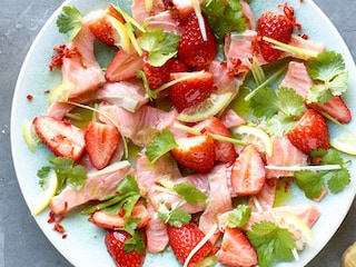 Ceviche de saumon aux fraises