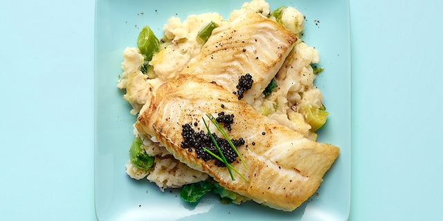 Stoemp parmentier met schelvishaas en haringeitjes