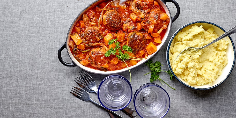 Cocotte de boulettes aux légumes d'automne