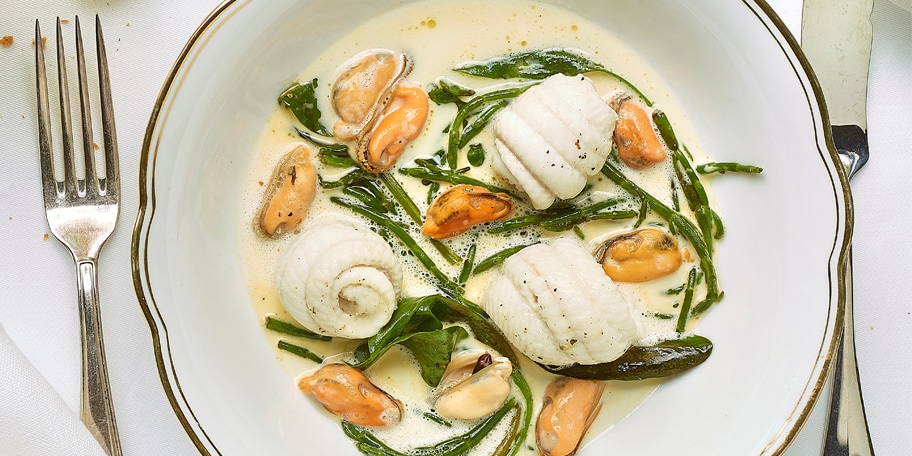 Tongrolletjes met mosselen, zeekraal en lamsoor