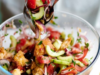 Panzanella à la burrata