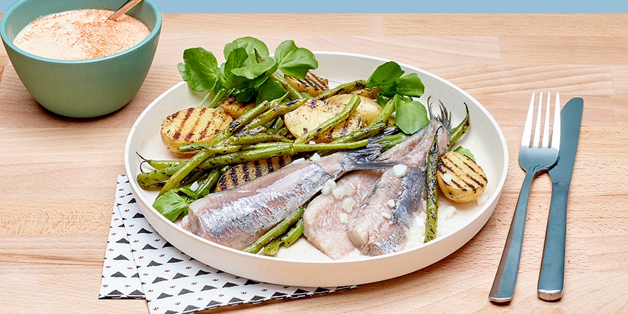 Maatjes et salade grillée de grenailles aux haricots verts