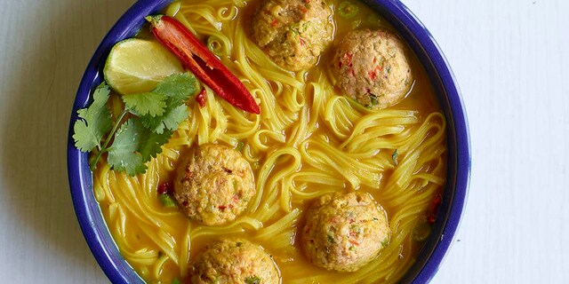 Nouilles minute aux boulettes de légumes