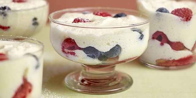 Tiramisu au skyr et aux fruits rouges