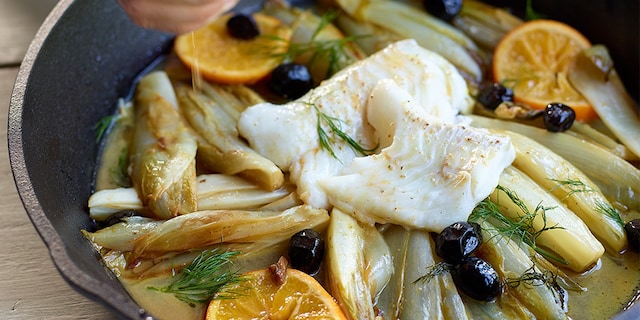 Cabillaud aux chicons, à l’orange et aux olives