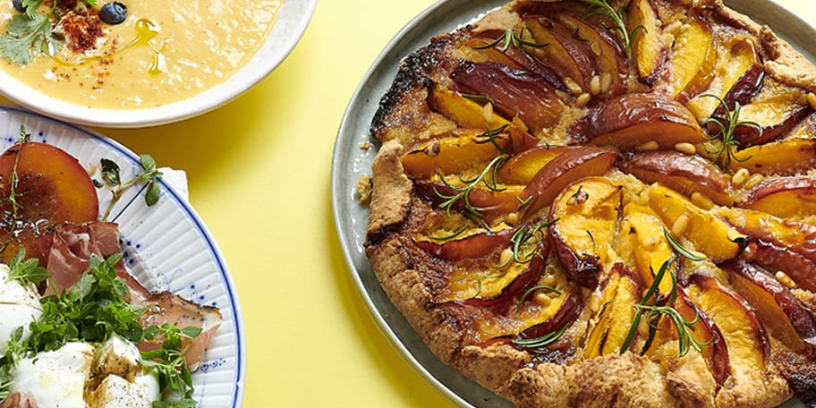 Rustieke nectarine taart met frangipane