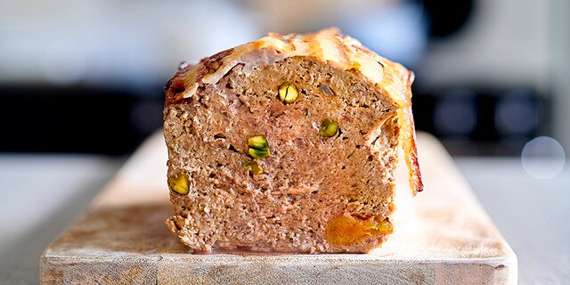 Paté met pistachenoten en abrikozen