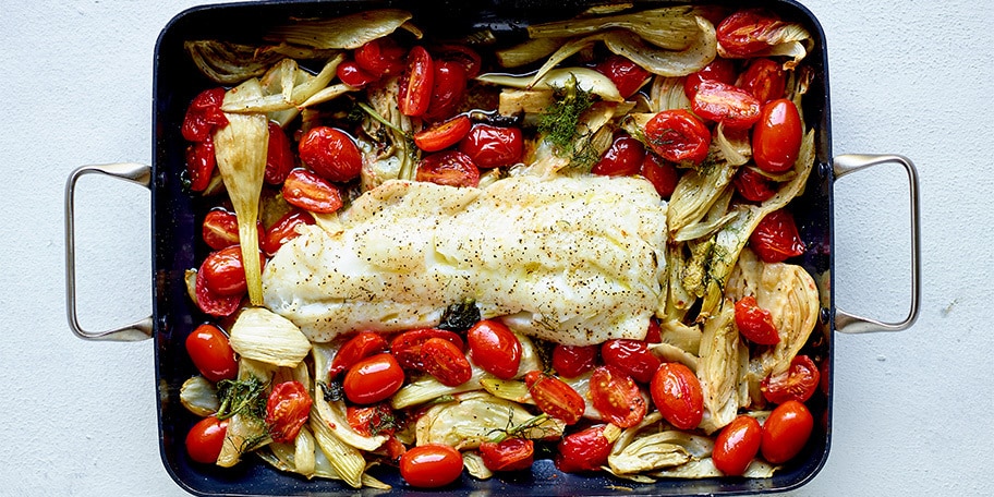 Kabeljauw uit de oven met venkel en tomaten