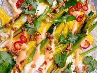 Bánh Tráng Nu'ó'ng (Vietnamese pizza)