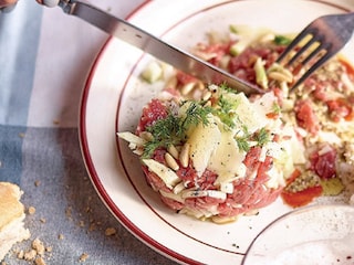 Tartare de boeuf aux légumes croquants