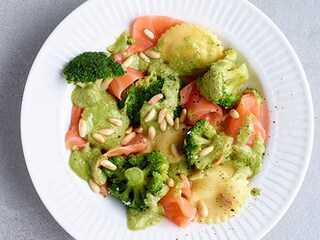 Girasoli met broccoli en gerookte zalm