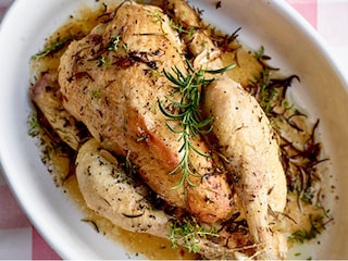 Mechelse koekoek en frietjes uit de oven, rodekoolsalade