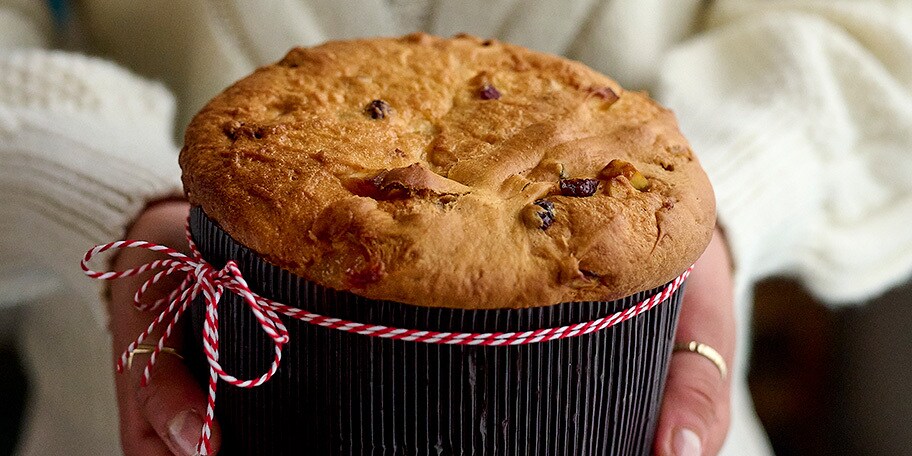 Panettone met gedroogd fruit