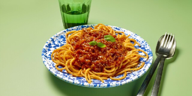 Spaghetti bolognaise express au basilic