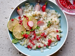 Ceviche van sint-jakobsnoten met granaatappel