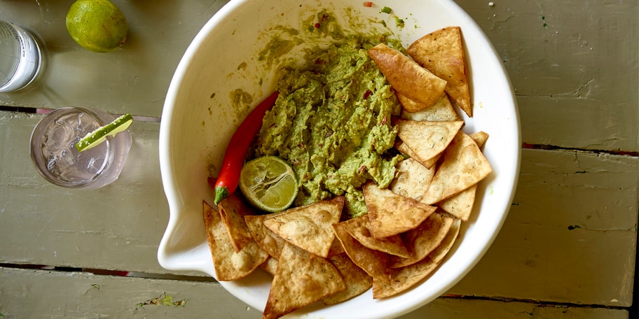 Guacamole con nachos