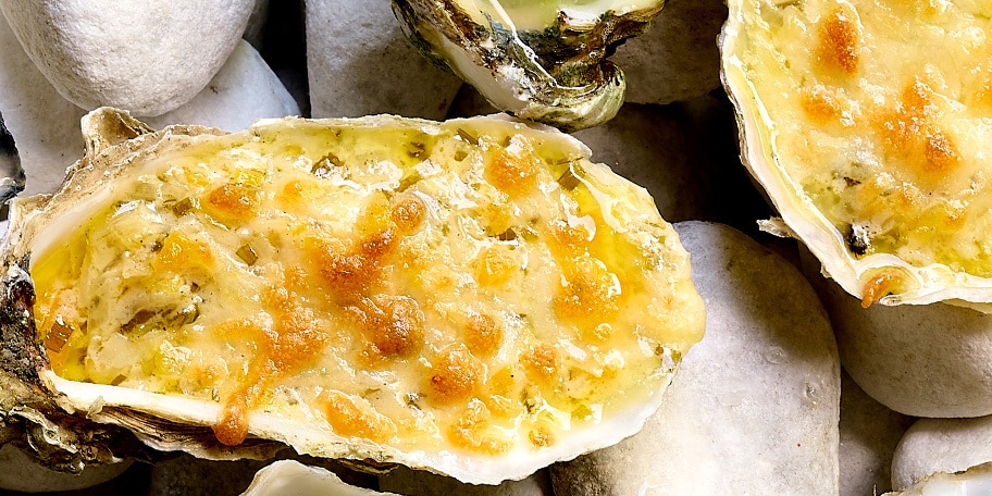 Gegratineerde oesters met champagne