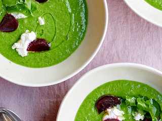 Soupe tiède aux courgettes et au cresson