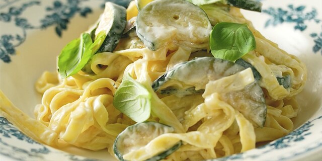 Fettuccine mascarpone, citron et courgettes