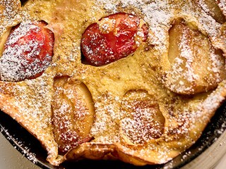 Clafoutis aux pommes caramélisées