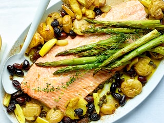 Zalm in de oven met krieltjes en asperges