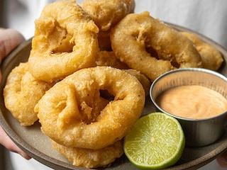 Gefrituurde calamaresbeignets met Hof Ten Dormaalbier