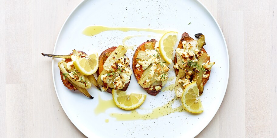 Canapés van zoete aardappel met paksoi