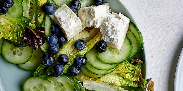 Salade de fenouil au chèvre  et aux myrtilles