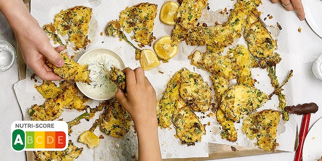 Fishsticks en gepaneerde groenten, tartaarsaus met yoghurt