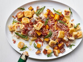 Gnocchis poêlés au butternut, pancetta et beurre de sauge