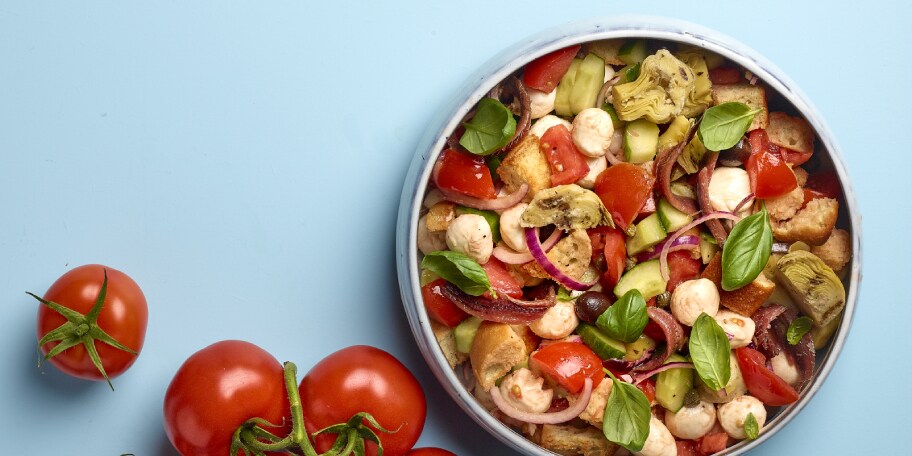 Panzanella à la mozzarella 