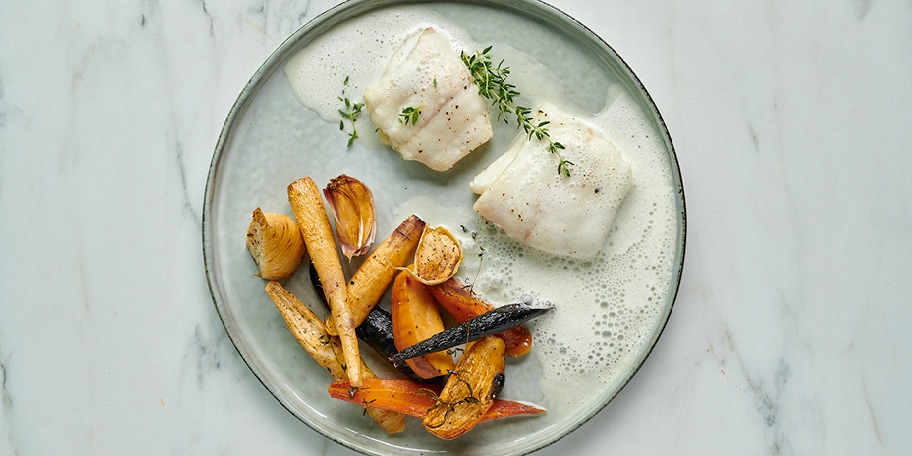 Filets de barbue et légumes rôtis, émulsion au parmesan