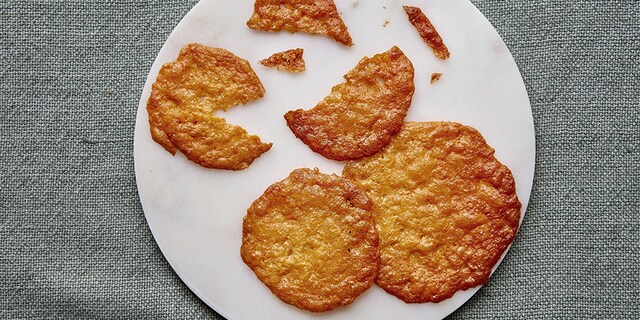 Tuiles au parmesan