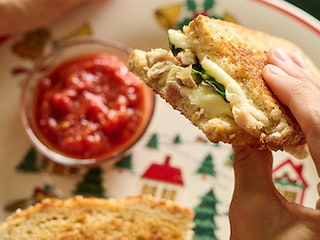 Croques à la volaille, lardons et mozzarella