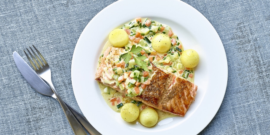 Zalm met fijne groentjes