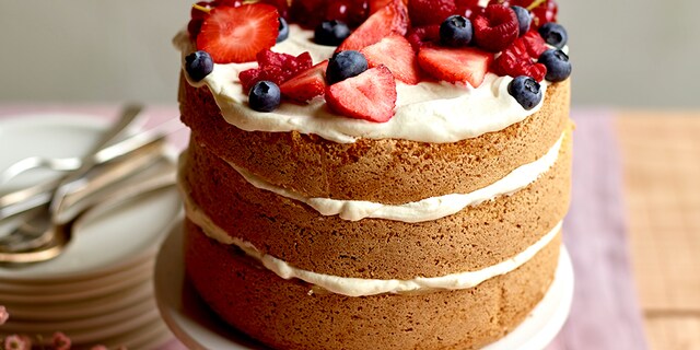 Layercake met rode vruchten