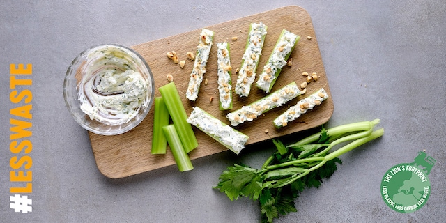 Bâtonnets de céleri au fromage frais et aux noisettes