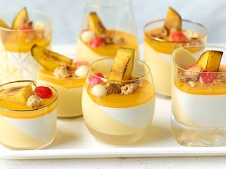 Duos de panna cotta à la mangue et à la vanille