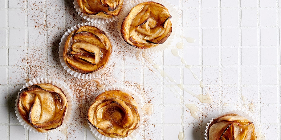 Roses feuilletées aux pommes