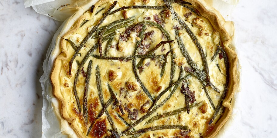 Quiche met pastrami, feta en prinsessenboontjes