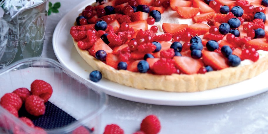 Croûte aux fruits rouges et au basilic